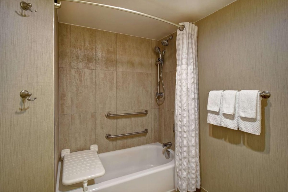 Embassy Suites By Hilton Hotel Montgomery-Conference Center Image 25